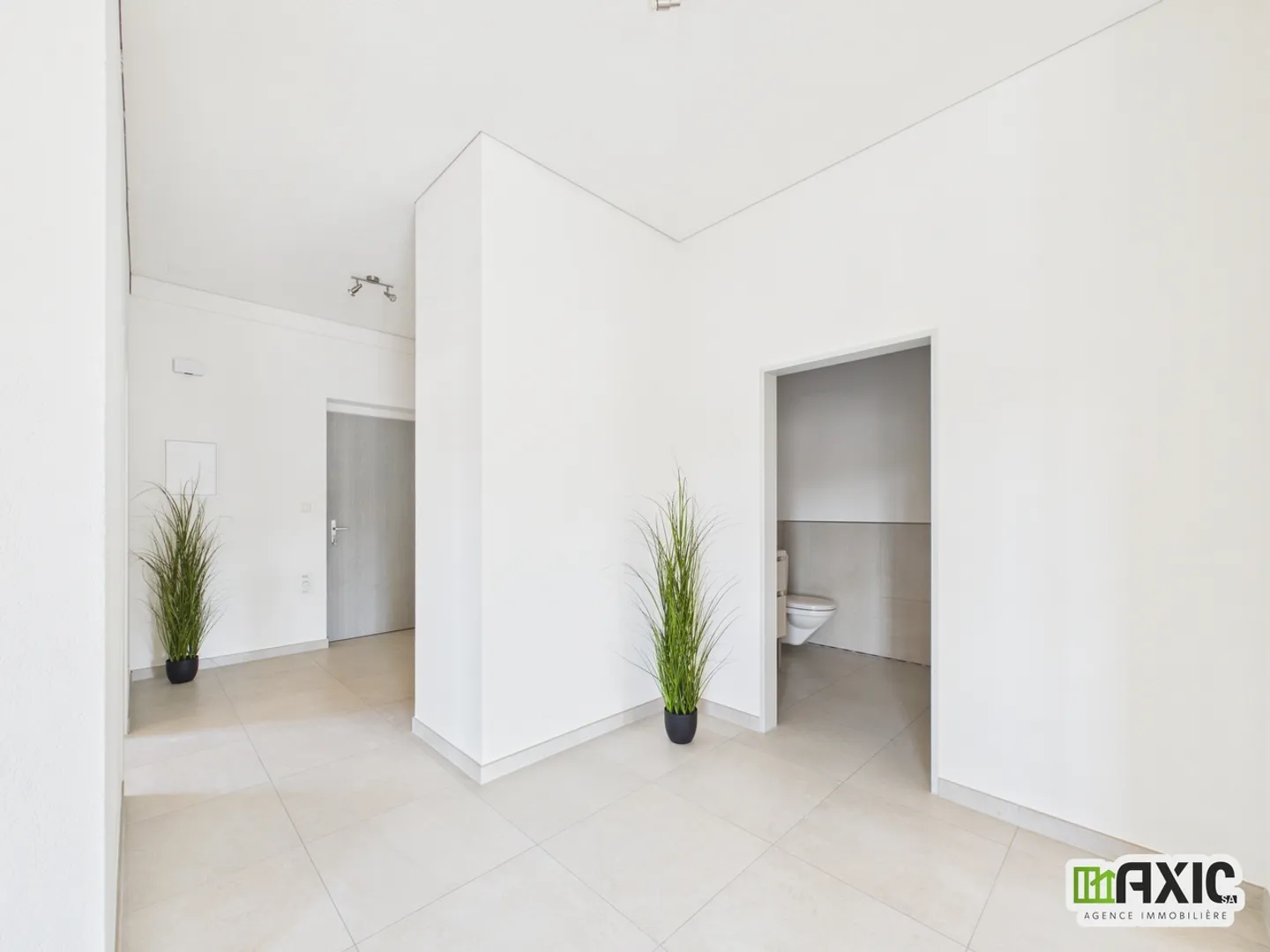 Spazioso duplex di 4 stanze al 2° piano ad Alle - Foto 11 di 17