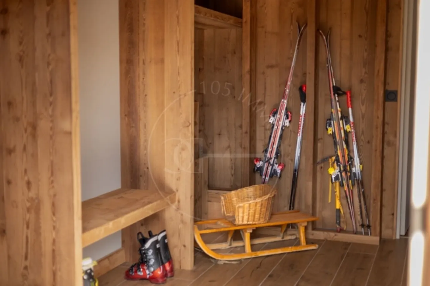 Magnificent semi-detached house completely renovated in Megève - Photo 6 of 6