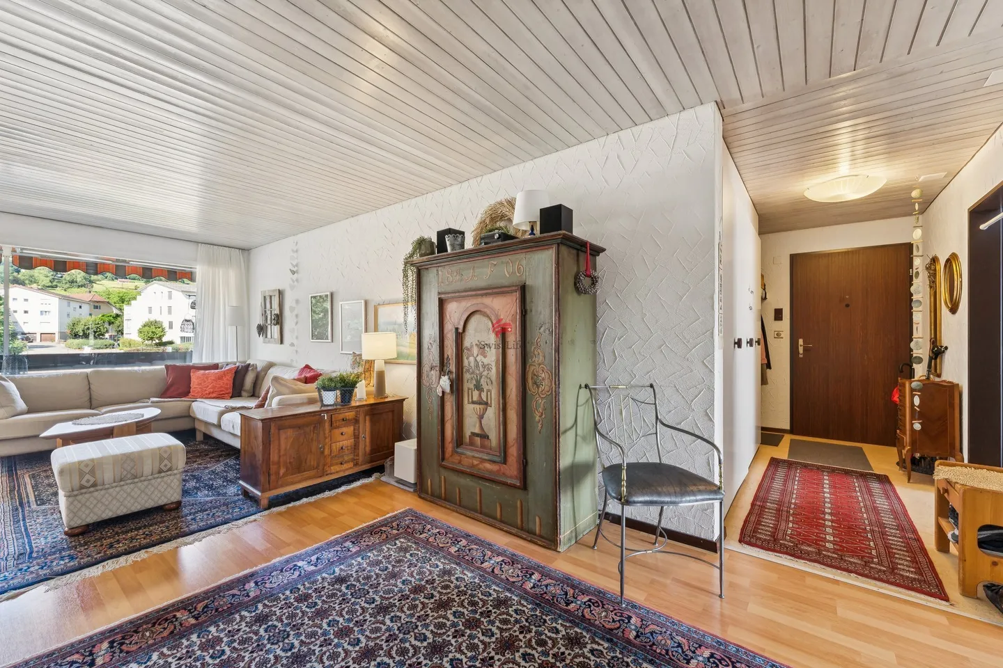 Appartamento 4.5 camere ben tenuto in un quartiere tranquillo - Foto 4 di 15
