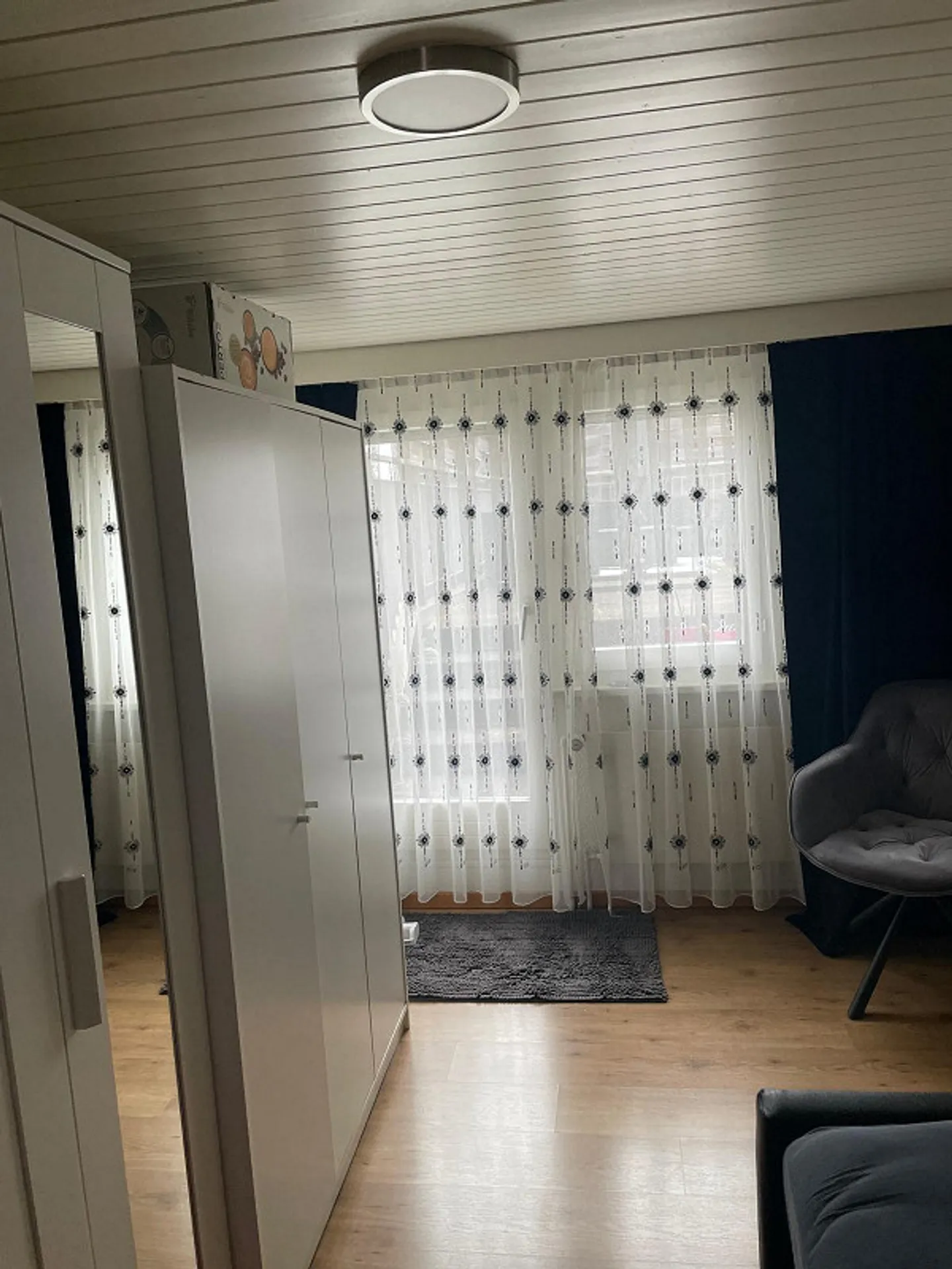 Furnished 2.5-room apartment with dream terrace & evening sun – - Photo 4 of 19