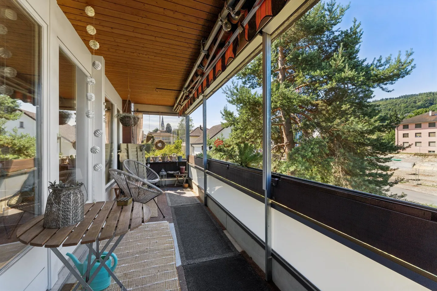 Appartamento 4.5 camere ben tenuto in un quartiere tranquillo - Foto 10 di 15