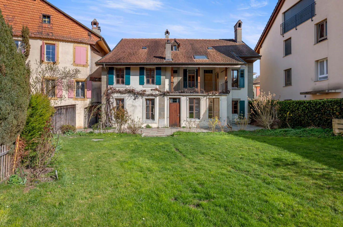 Wohnung - Foto 1 von 27