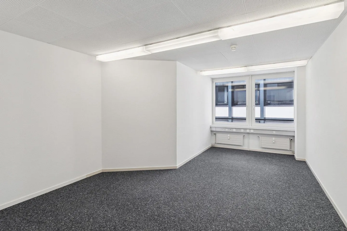 Attractive office space in a prime location in Basel - Photo 6 of 7