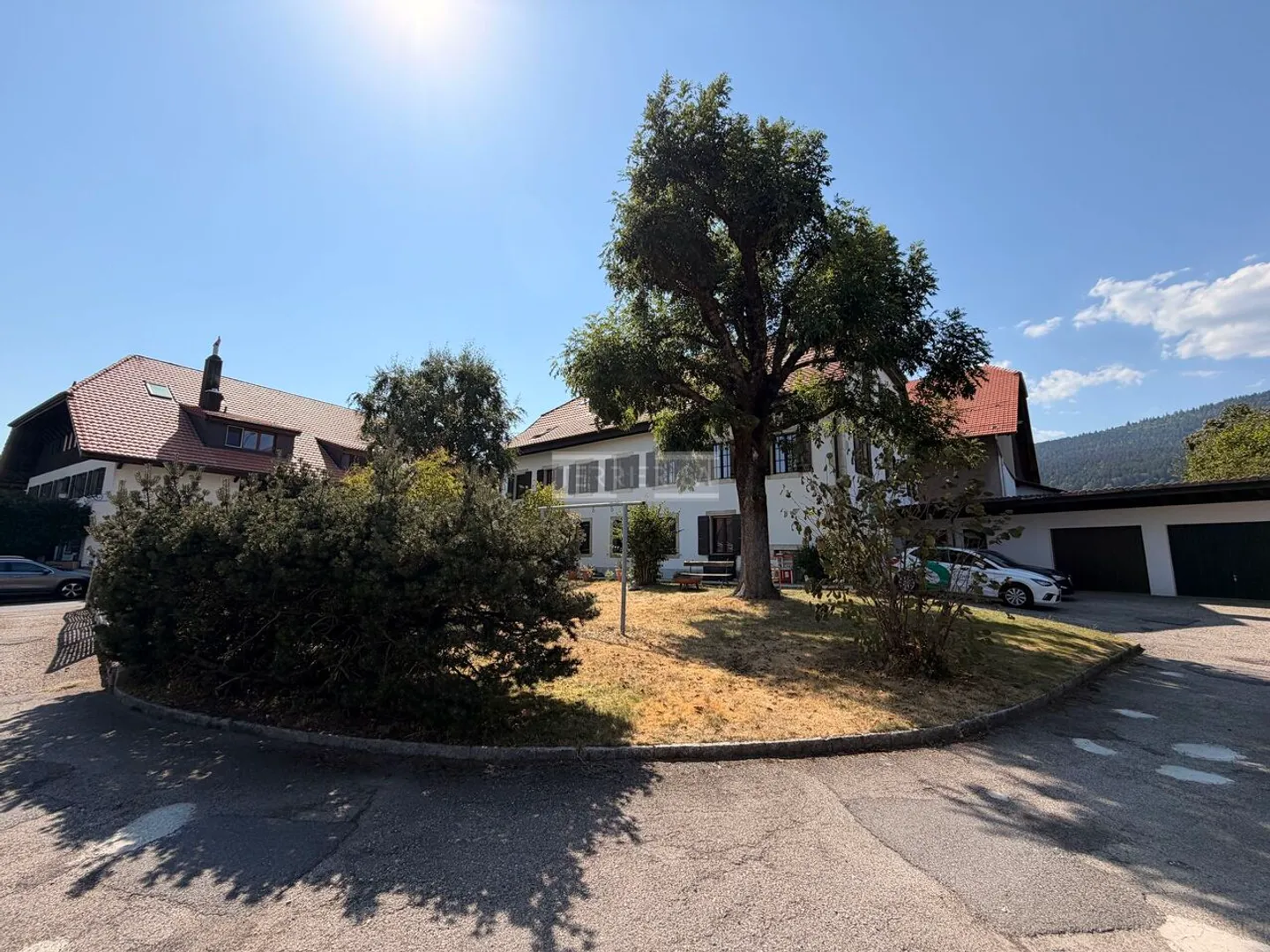 Charmantes Duplex mit Garten - Foto 1 von 13