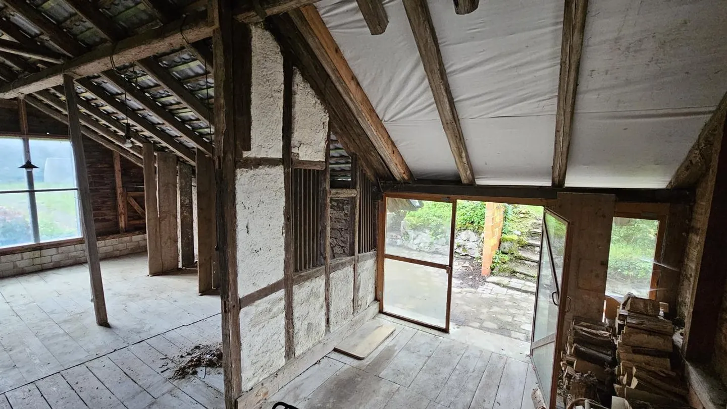Former farmhouse with great potential and a cozy garden - Photo 21 of 27