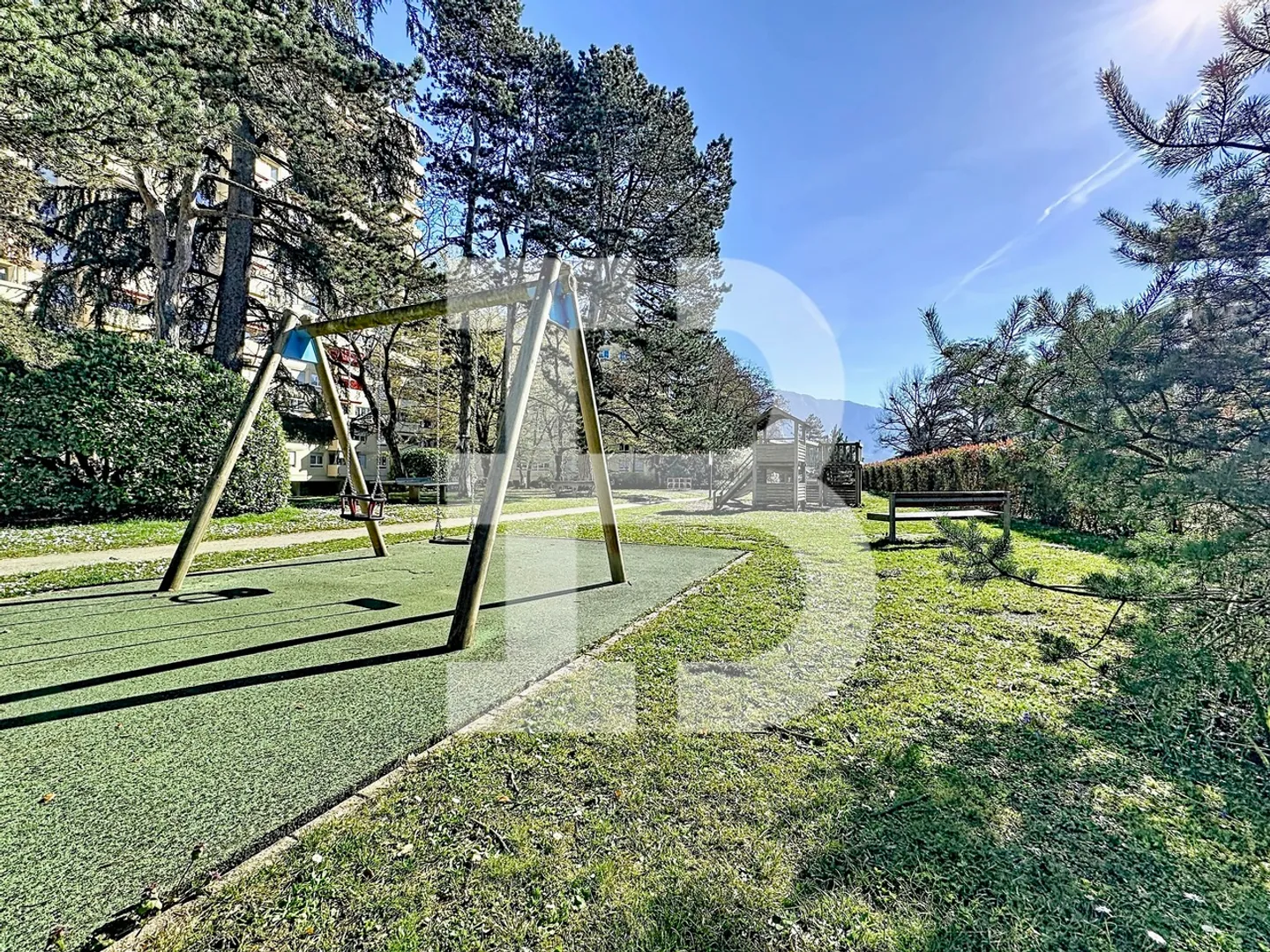 Wunderschöne 5-Zimmer-Wohnung mit atemberaubendem Blick - Foto 10 von 12