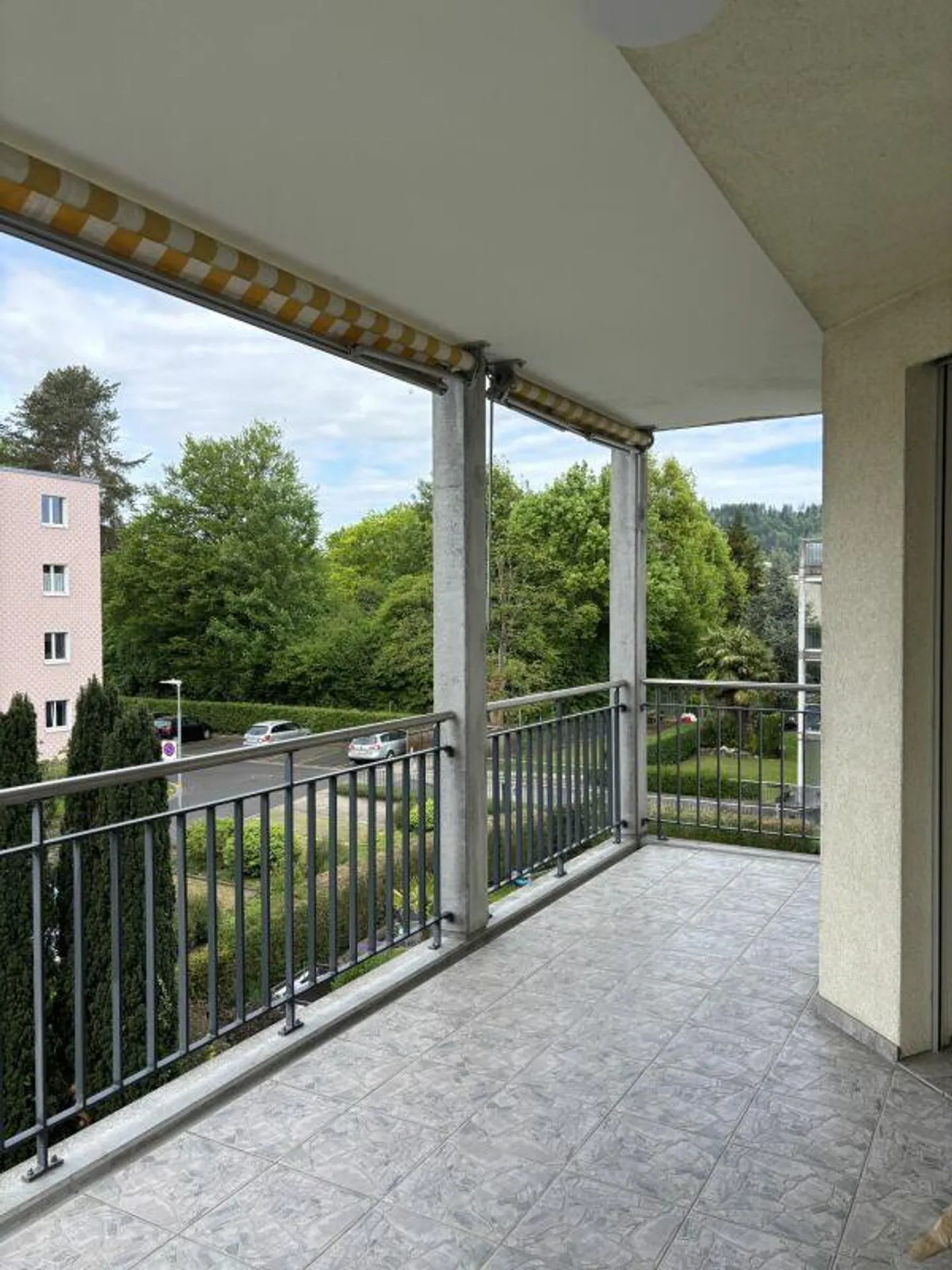 Grosszügige 3.5-Zimmer-Wohnung - Foto 9 von 9
