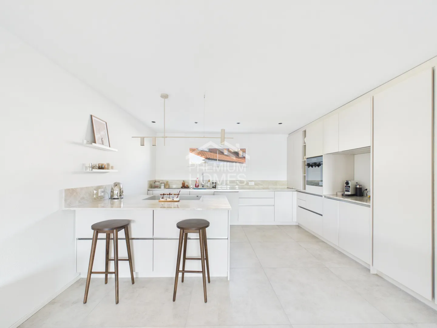 Modernes Apartment mit Balkon - Foto 6 von 13