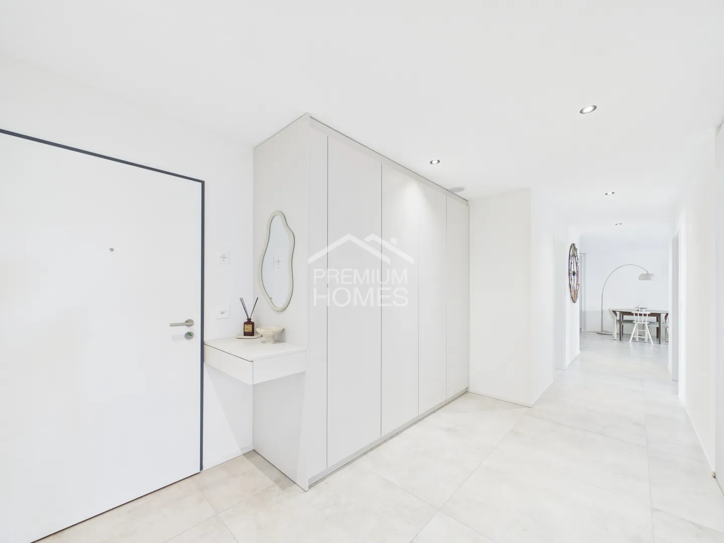Modernes Apartment mit Balkon - Foto 12 von 13