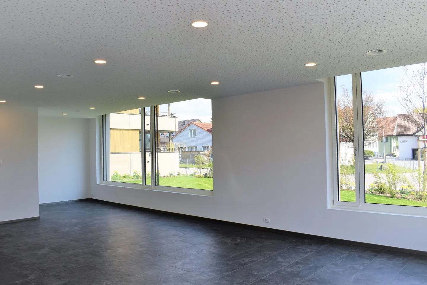 Commercial Space in Hubhof - Photo 3 of 12