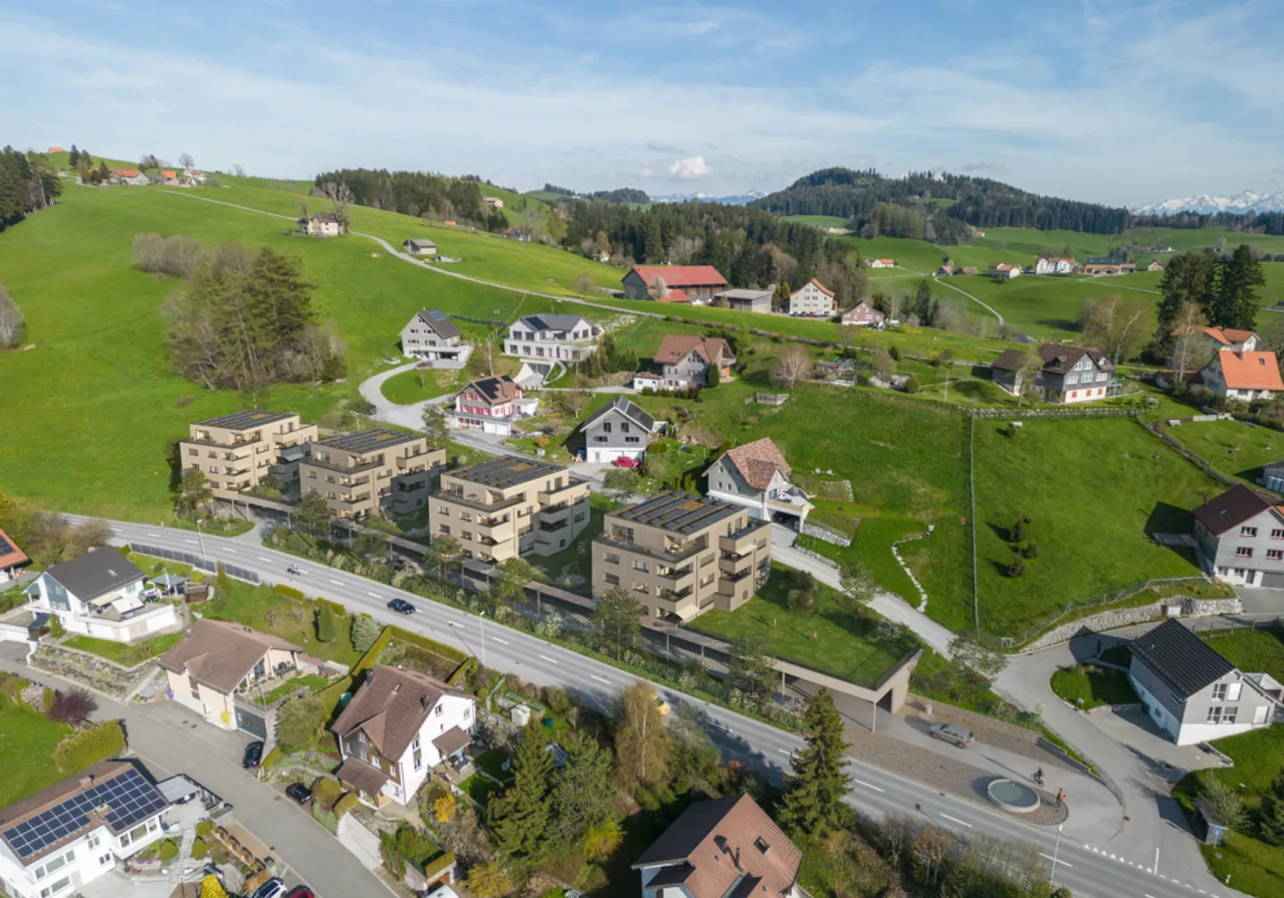 NEUBAU - EG-Wohnung mit Sicht ins Grüne - Foto 2 von 2