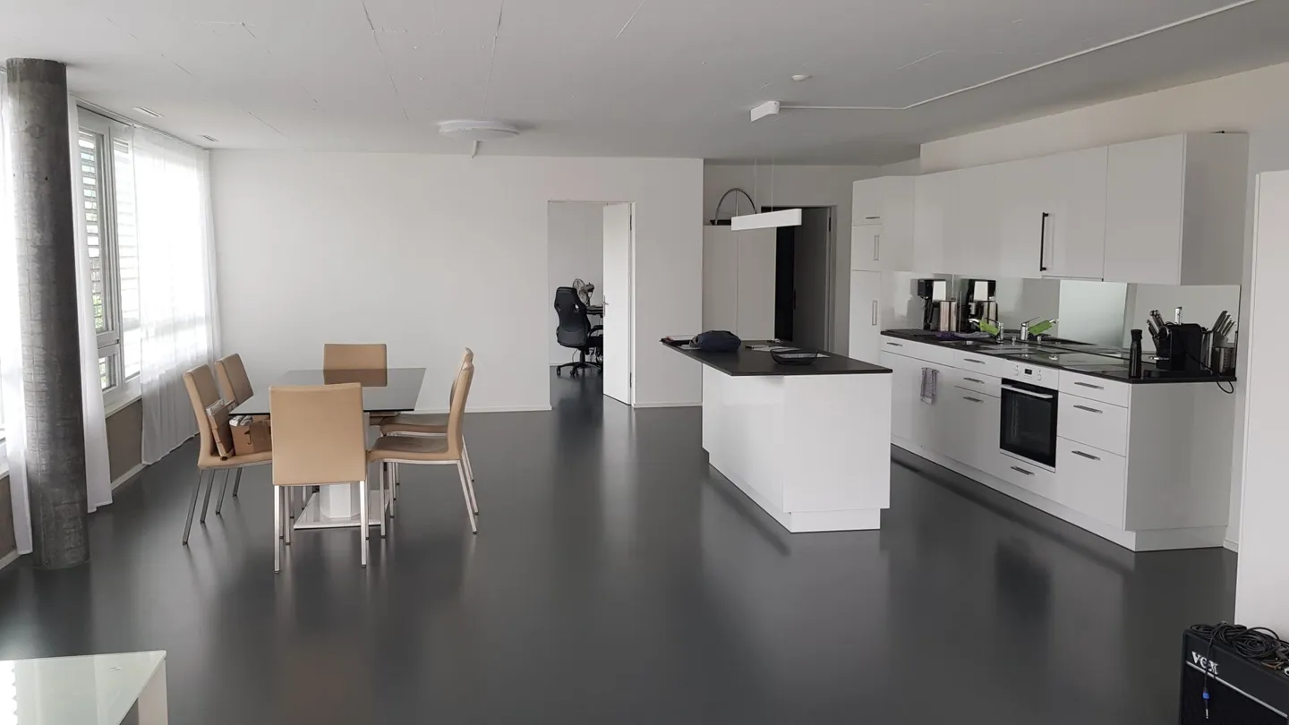 Tanto spazio per sentirsi bene – Appartamento 2.5 locali di 95m² - Foto 2 di 8
