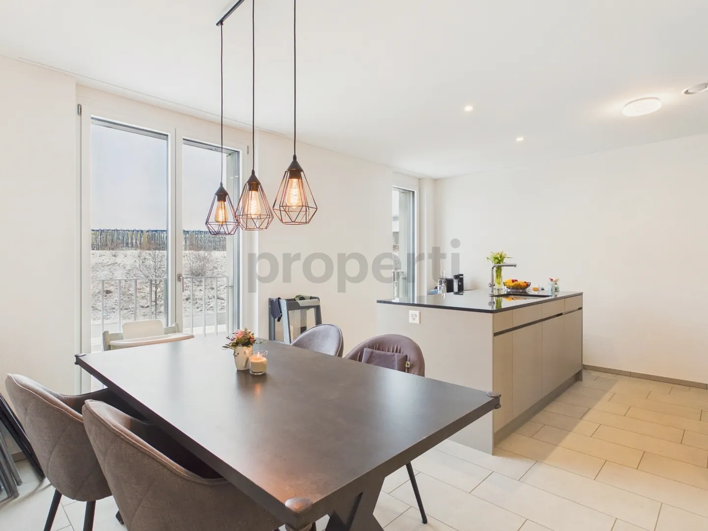 Moderne 3.5-Zimmer-Wohnung mit Balkon, Frick - Foto 5 di 11