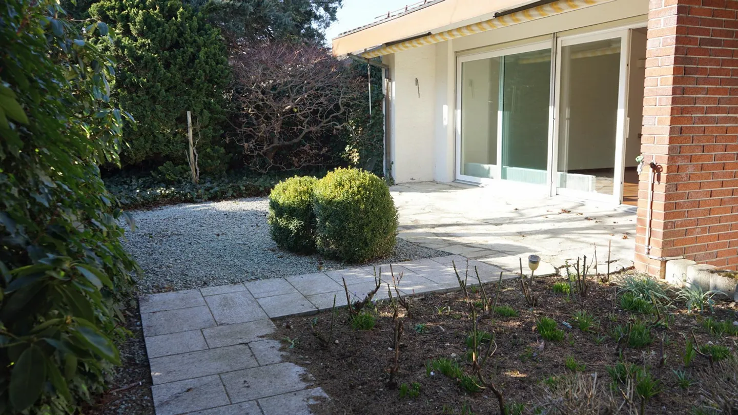Maison individuelle avec jardin - Photo 1 sur 16