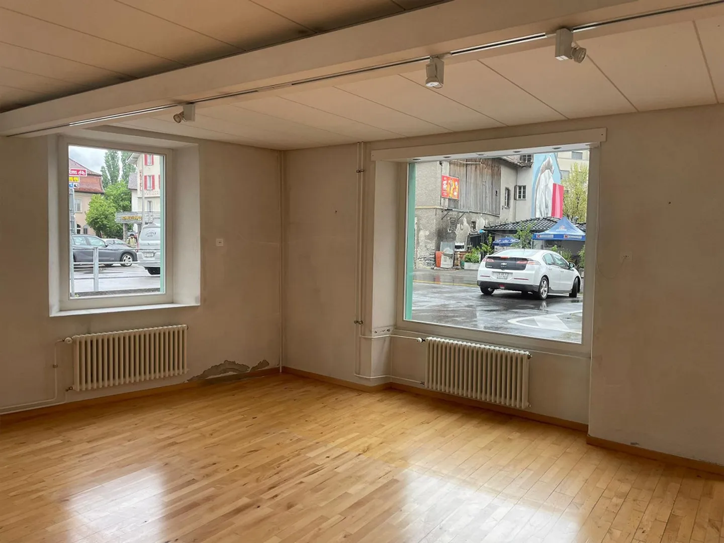 Centrally located corner commercial space - Photo 2 of 5