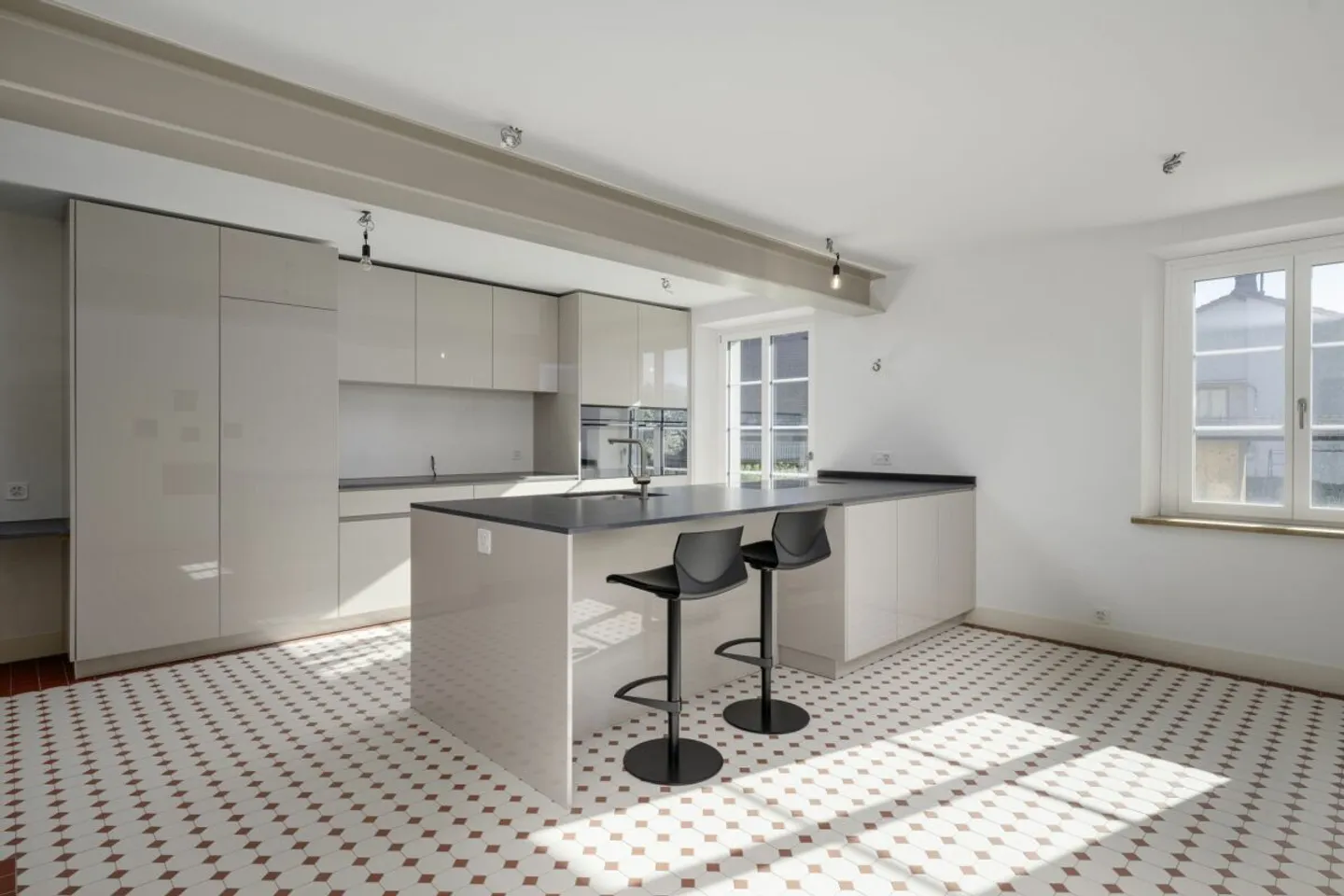 Maison individuelle à vendre - Photo 1 sur 6