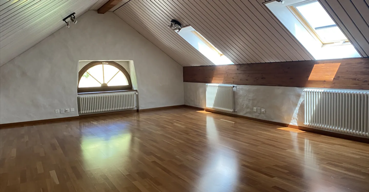 In affitto, grande appartamento - Foto 7 di 12