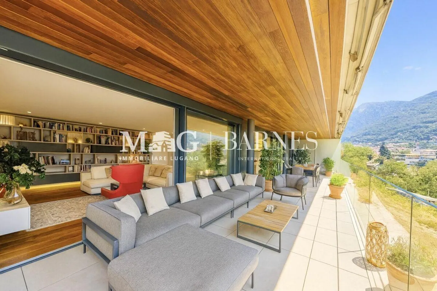 Attico esclusivo 4.5 locali di 223 mq con terrazza vista lago in ve... - Foto 4 di 16