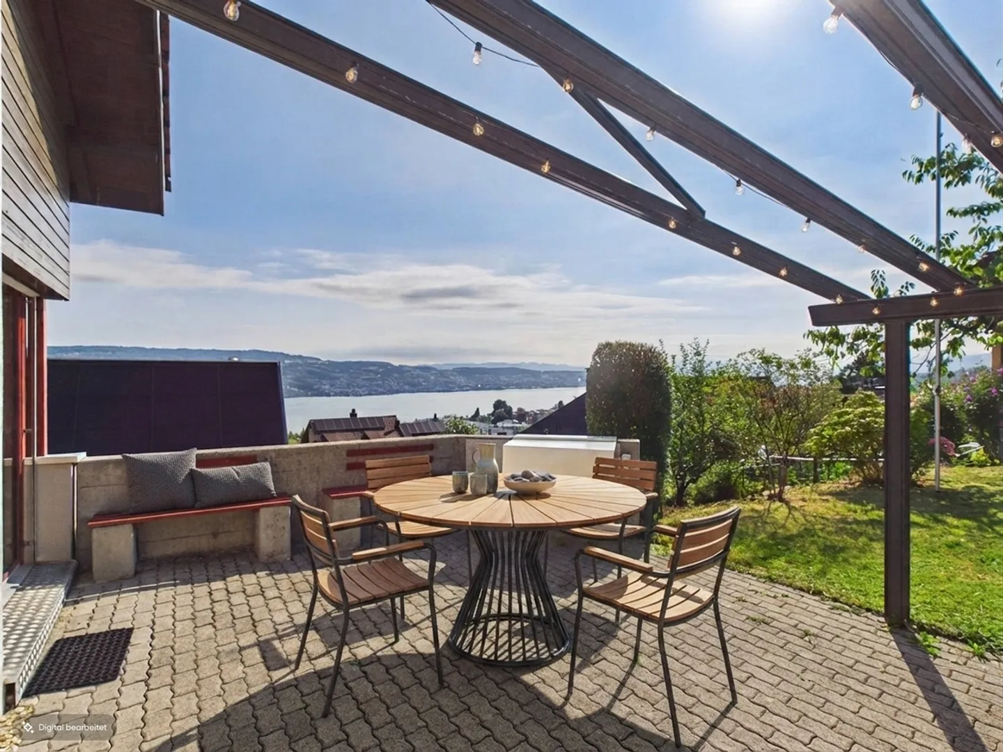 Charming 5.5-Room House with Lake View and Garden in Horgen - Photo 15 of 15
