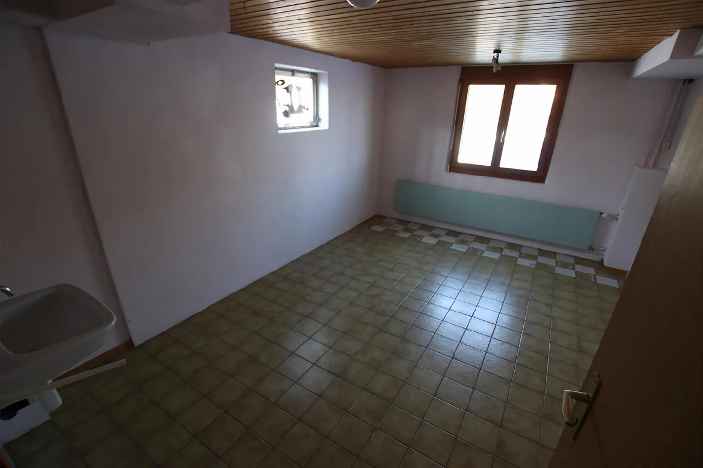 Bezauberndes 6.5 Zimmer Haus im Grünen - Foto 16 von 23