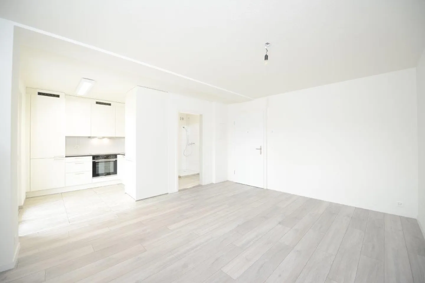 Appartement lumineux et attrayant avec belle vue ! - Photo 5 sur 9