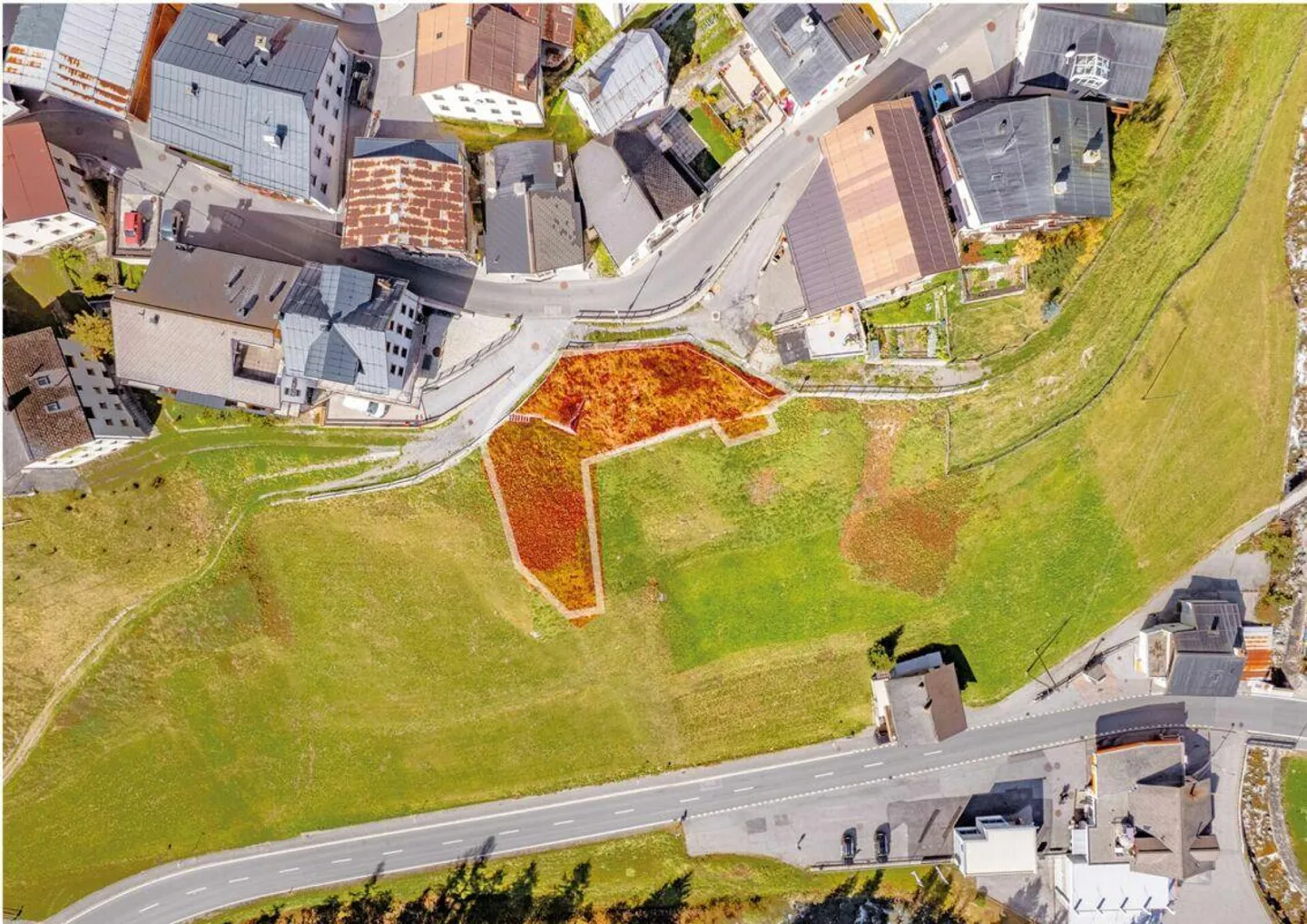 Terreno edificabile con progetto approvato e panorama da sogno - Foto 3 di 7