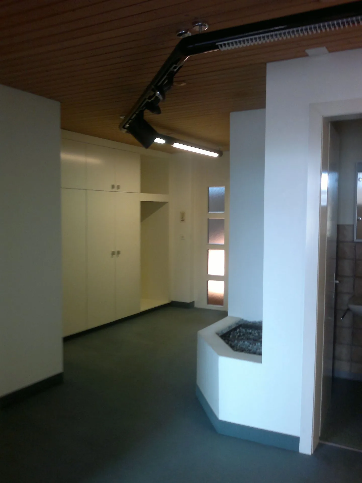 Grosszügige Arztpraxis - Foto 7 von 10