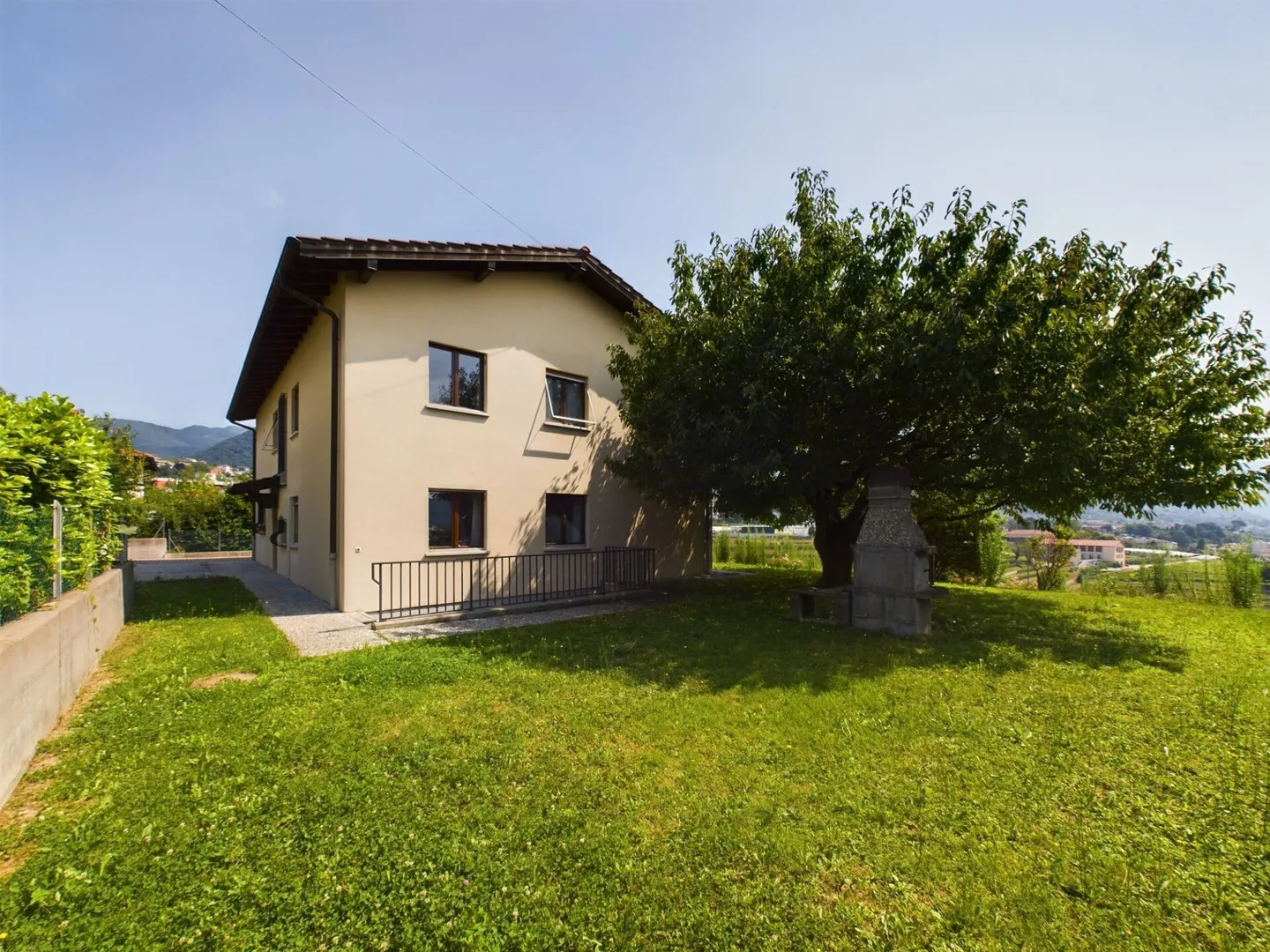 Casa indipendente con vista panoramica - Foto 3 di 12