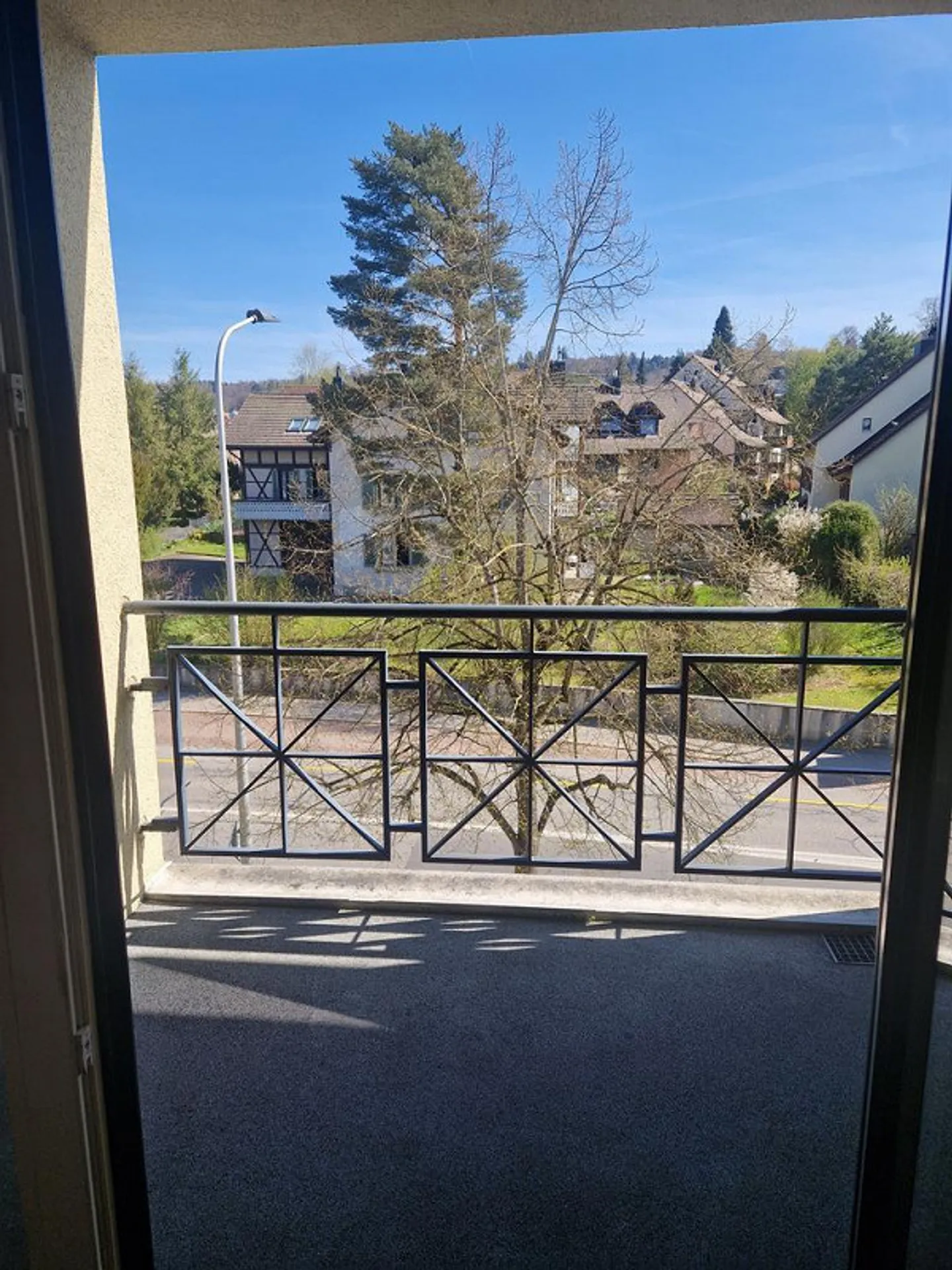 Appartement confortable de 2,5 pièces près de la vieille ville - Photo 5 sur 6