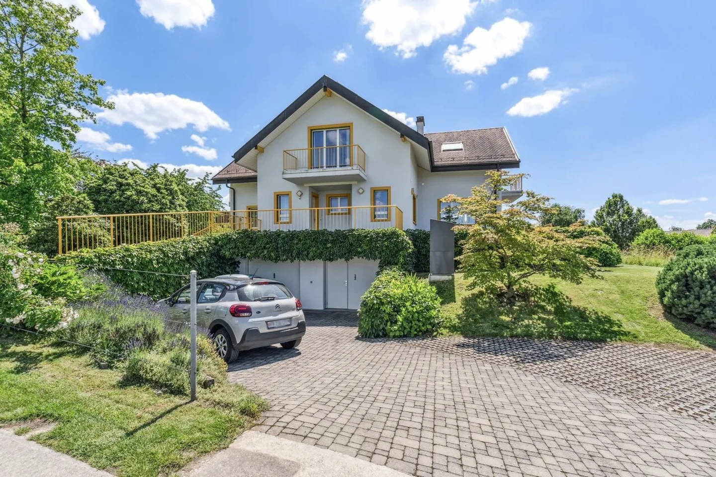 Außergewöhnliche 6,5-Zimmer-Villa mit unabhängigem Studio und Grundstück ... - Foto 9 von 10