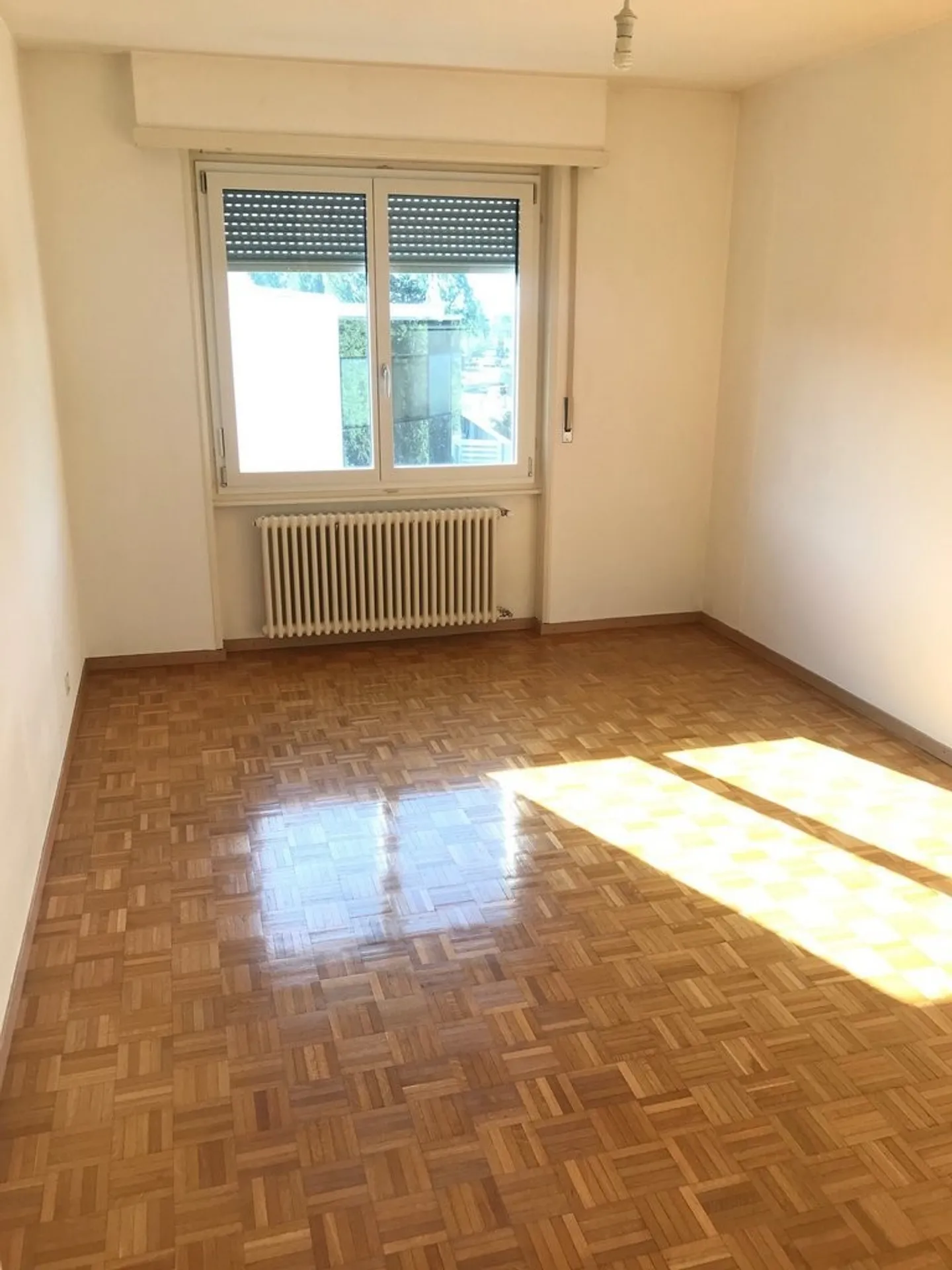 Wohnung in der Nähe des Sees verfügbar - Foto 4 von 4