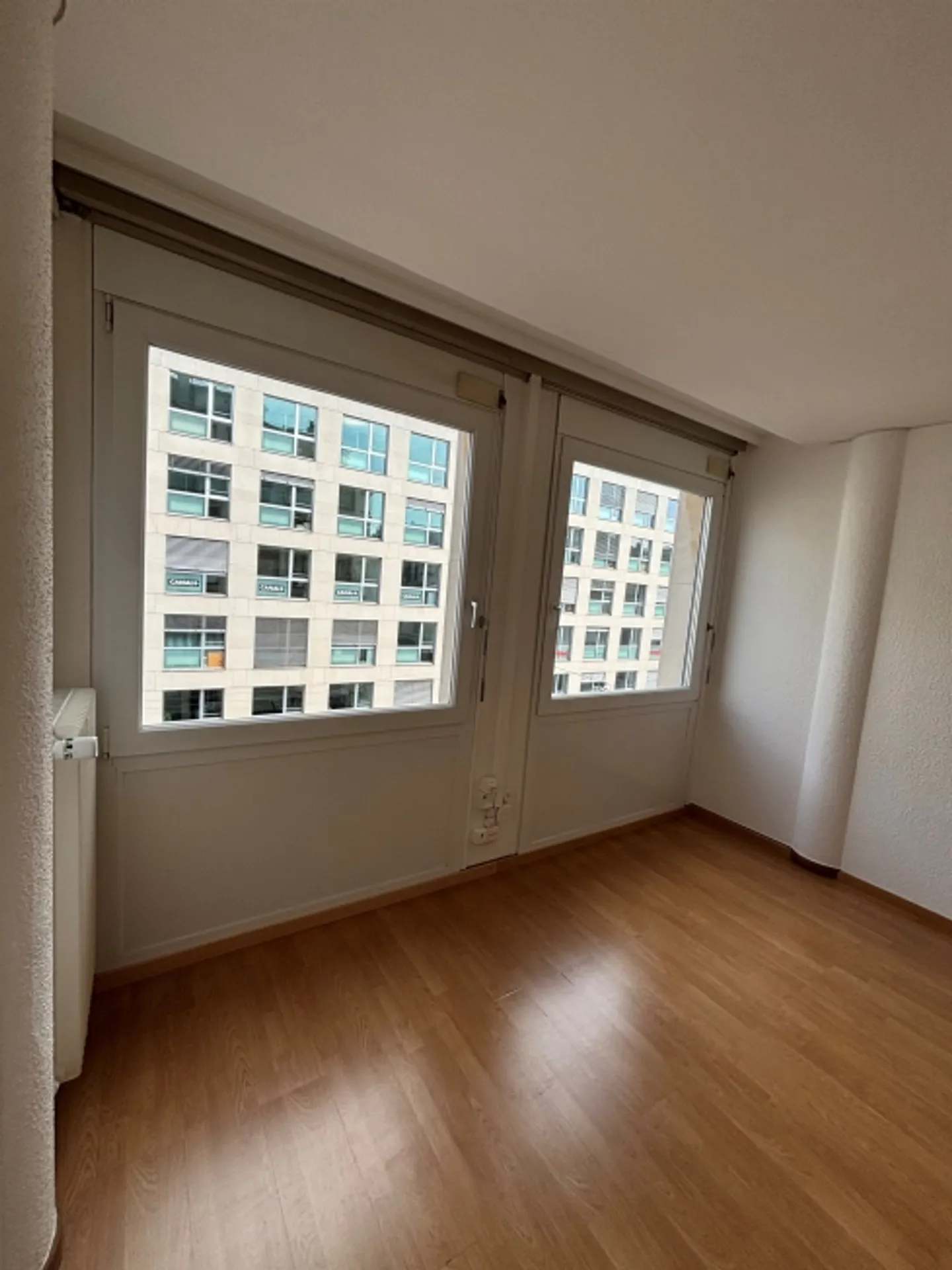 Superb office for your business! - Photo 6 of 7
