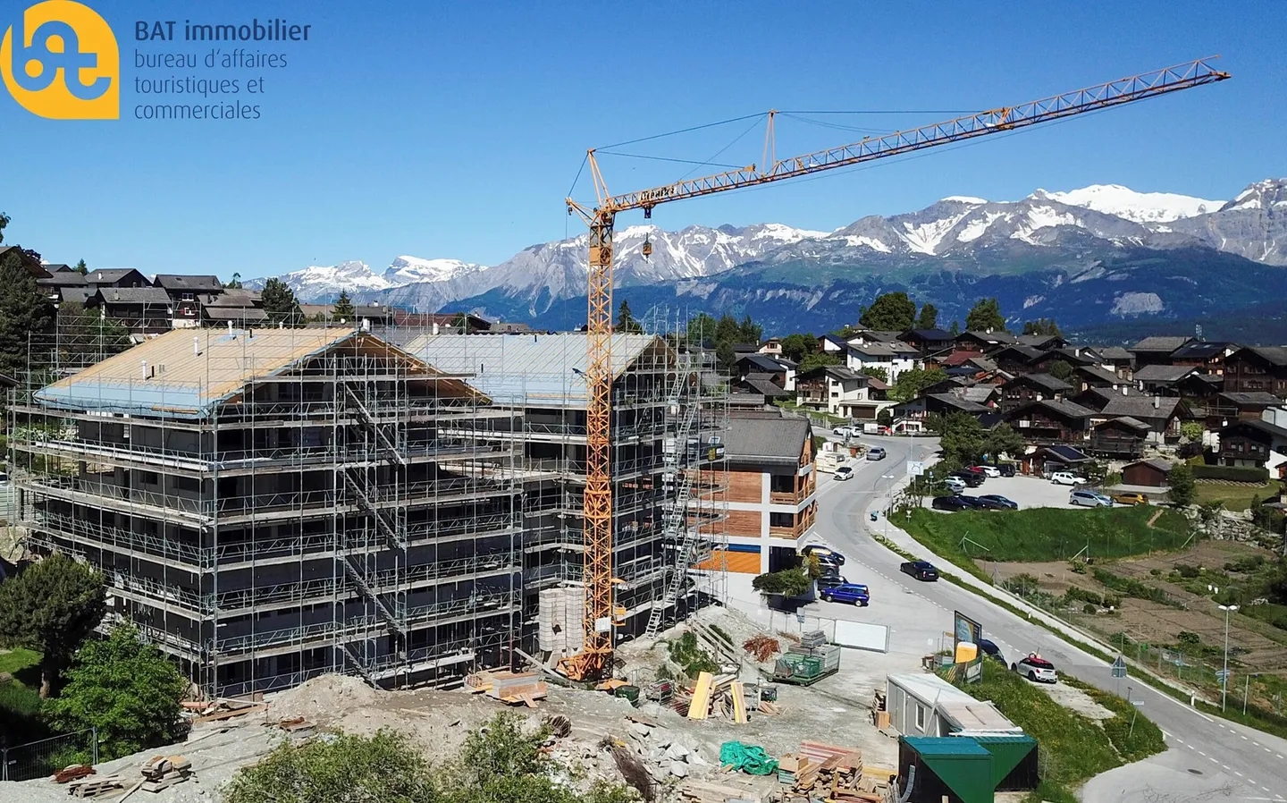 Promotion - Les Echères - Photo 1 of 13