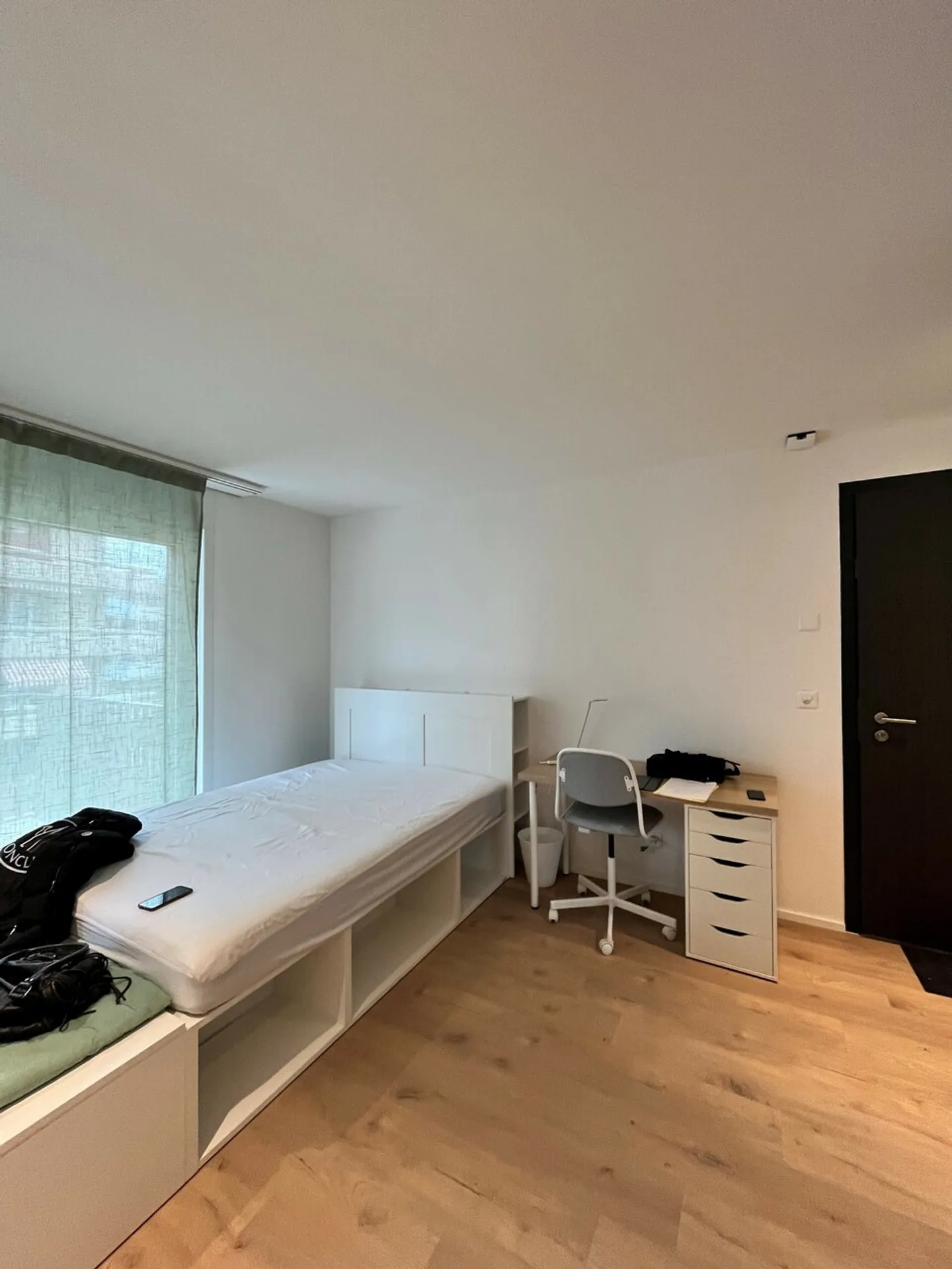 Incantevole studio arredato - Foto 2 di 6