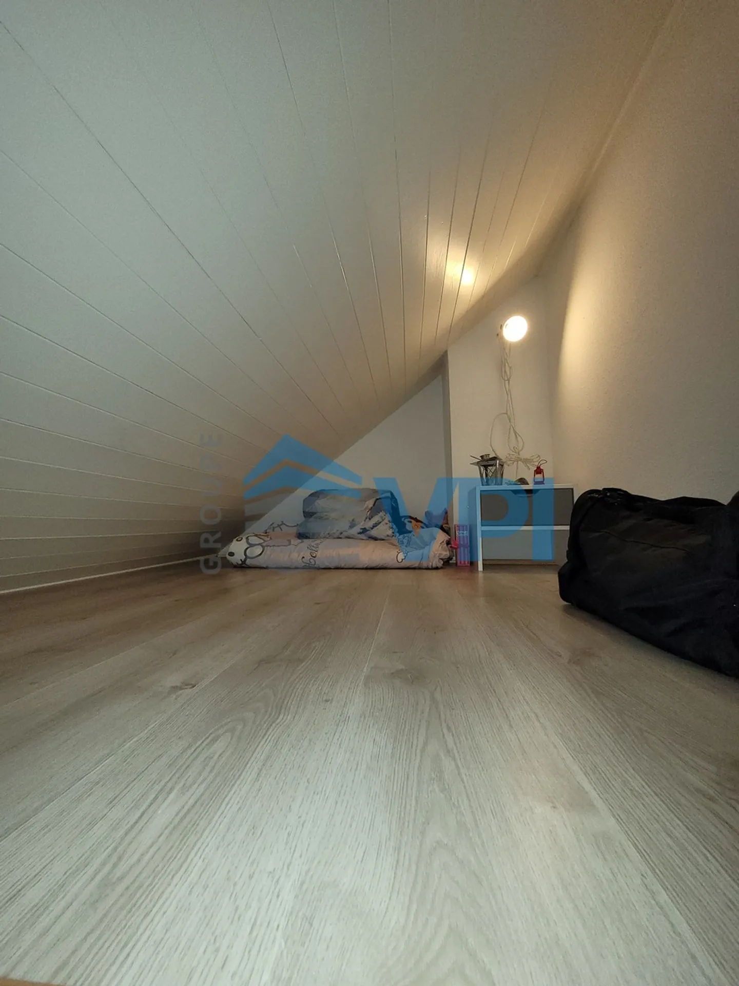 Charming 2-room apartment in the heart of Veyrier - Photo 4 of 5