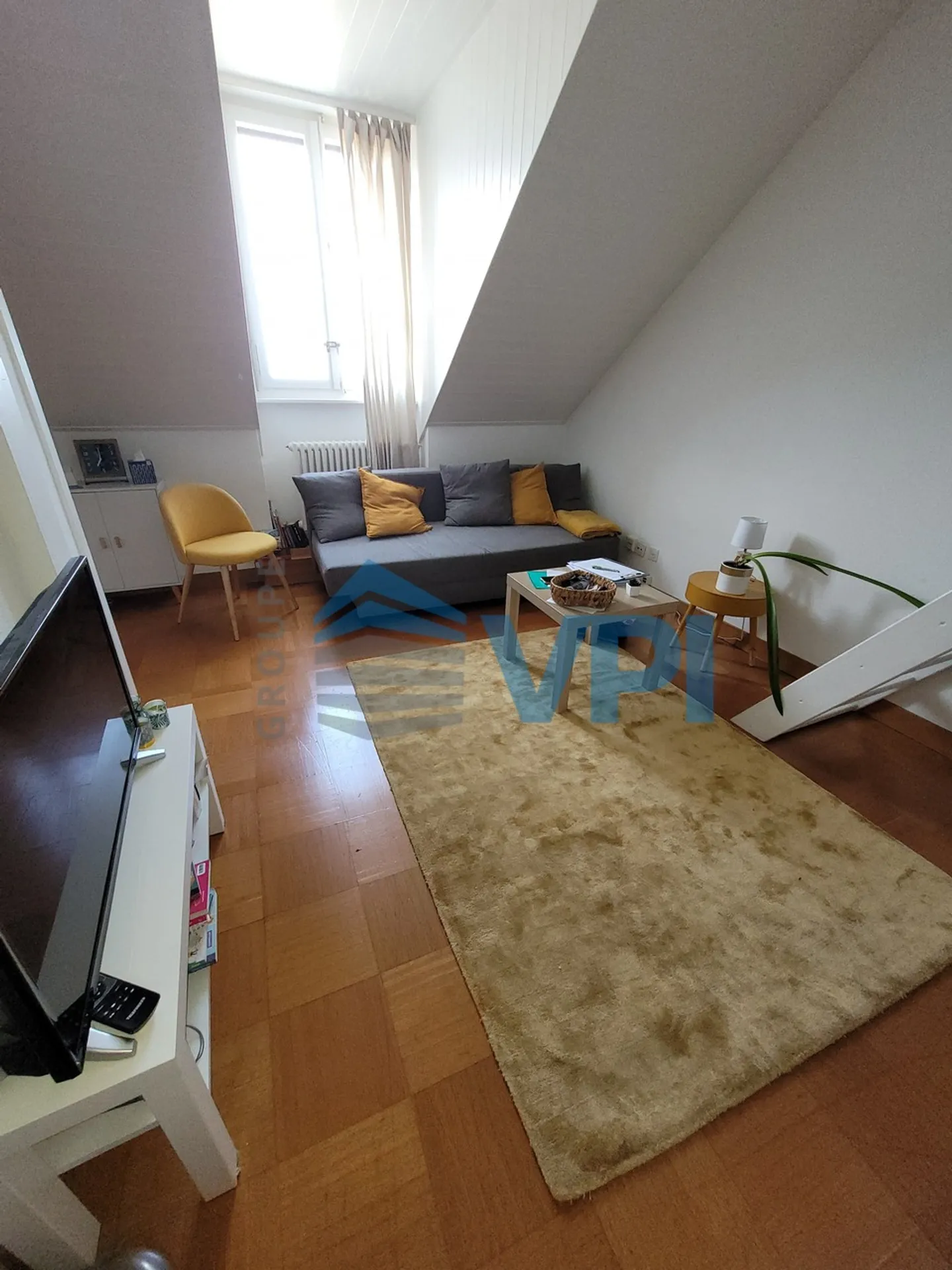 Charming 2-room apartment in the heart of Veyrier - Photo 1 of 5