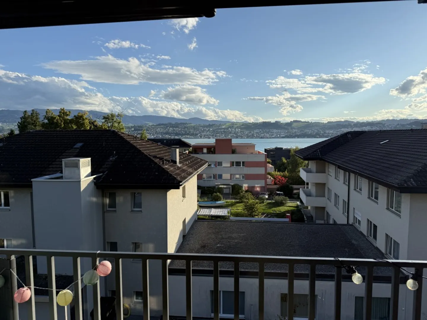 Modernes Apartment mit Seesicht - Foto 10 von 11