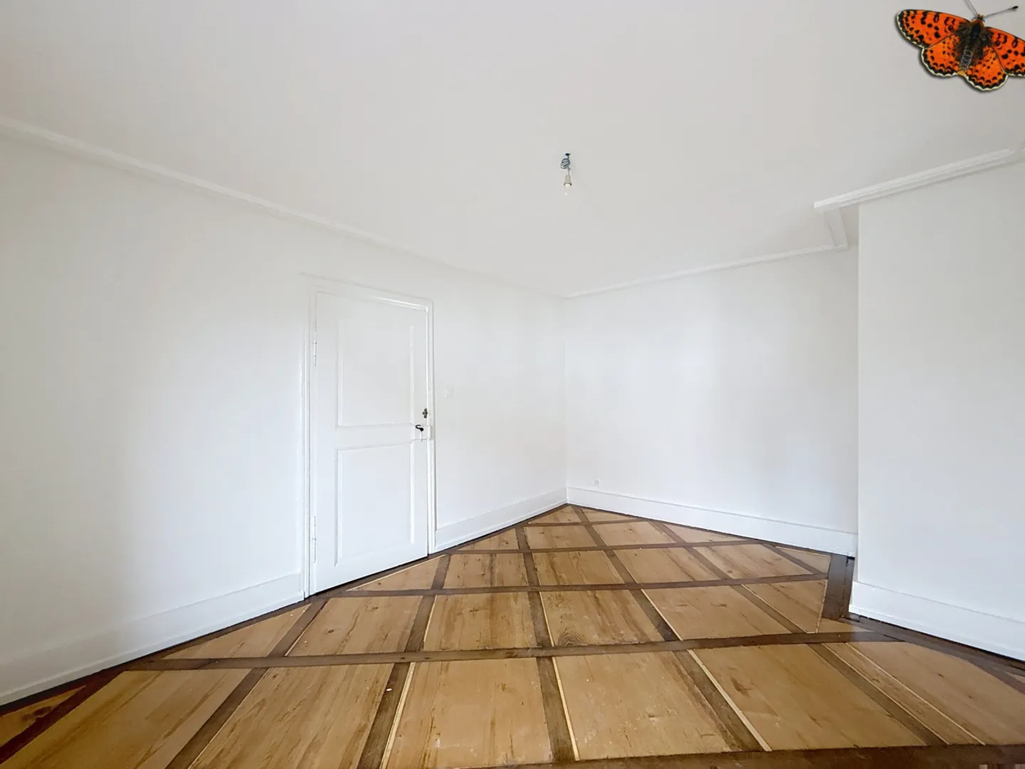 "2.5 PIECES with Stamp// 2.5-Room Apartment with Charm" - Photo 6 of 8