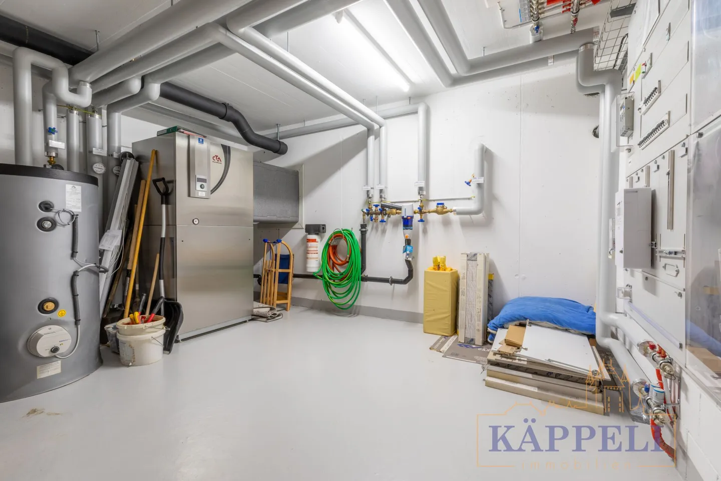 6.5 Room Semi-Detached House with Mountain View in Uebeschi - Photo 14 of 18