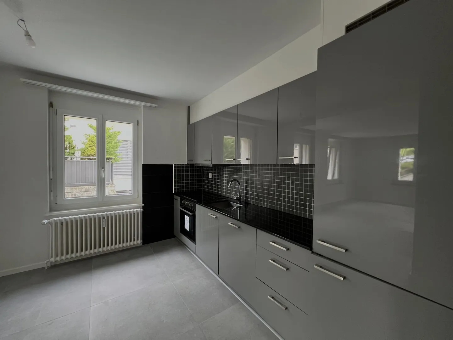 Gemütliche Hochparterre 3.5-Zimmerwohnung zu vermieten! - Foto 2 von 7