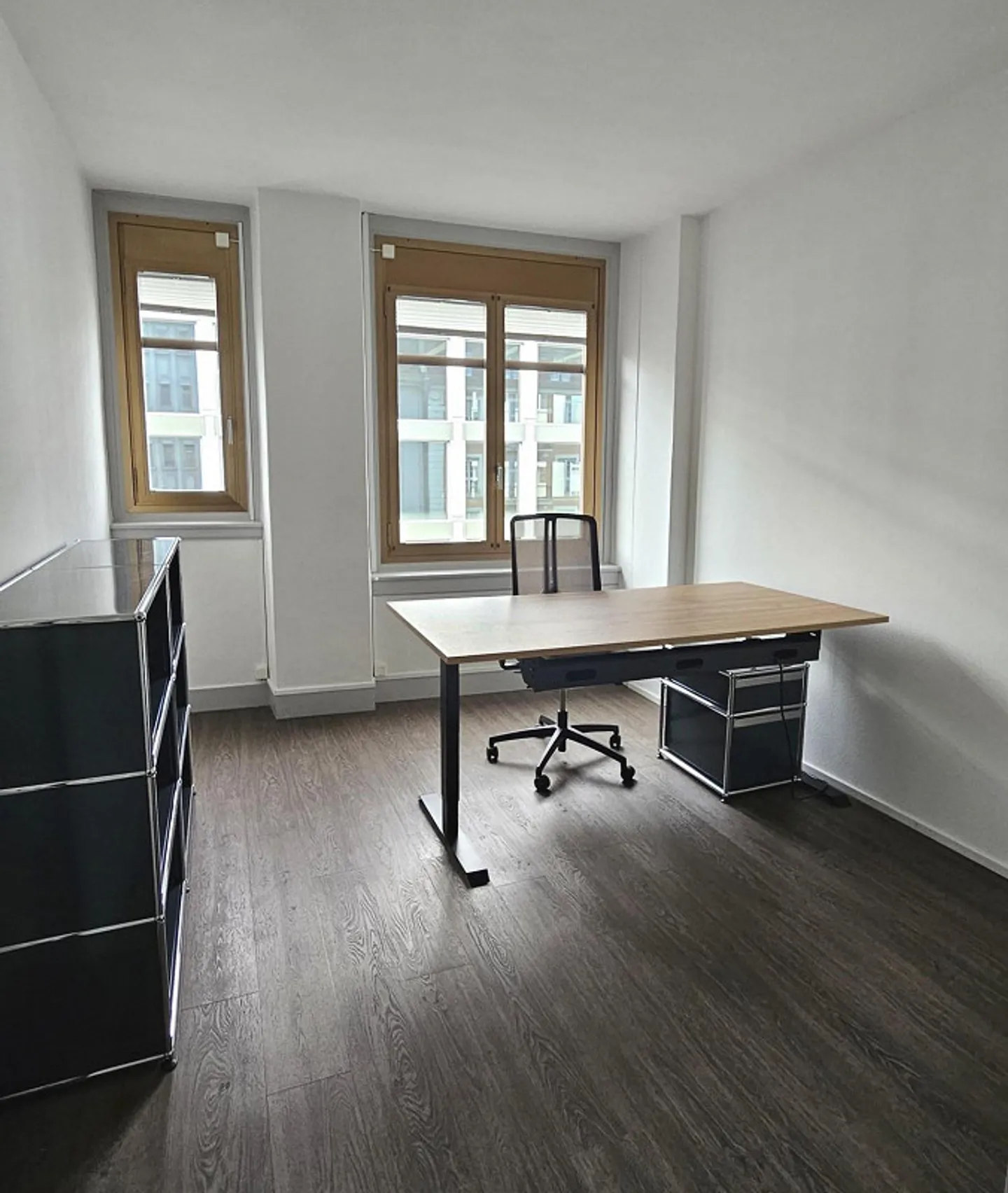 Möbliertes Büro im Zentrum Zürichs - Foto 1 von 3