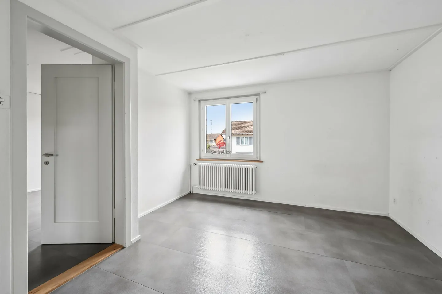 Casa unifamiliare con riserva di terreno edificabile e progetto di costruzione - Foto 11 di 13