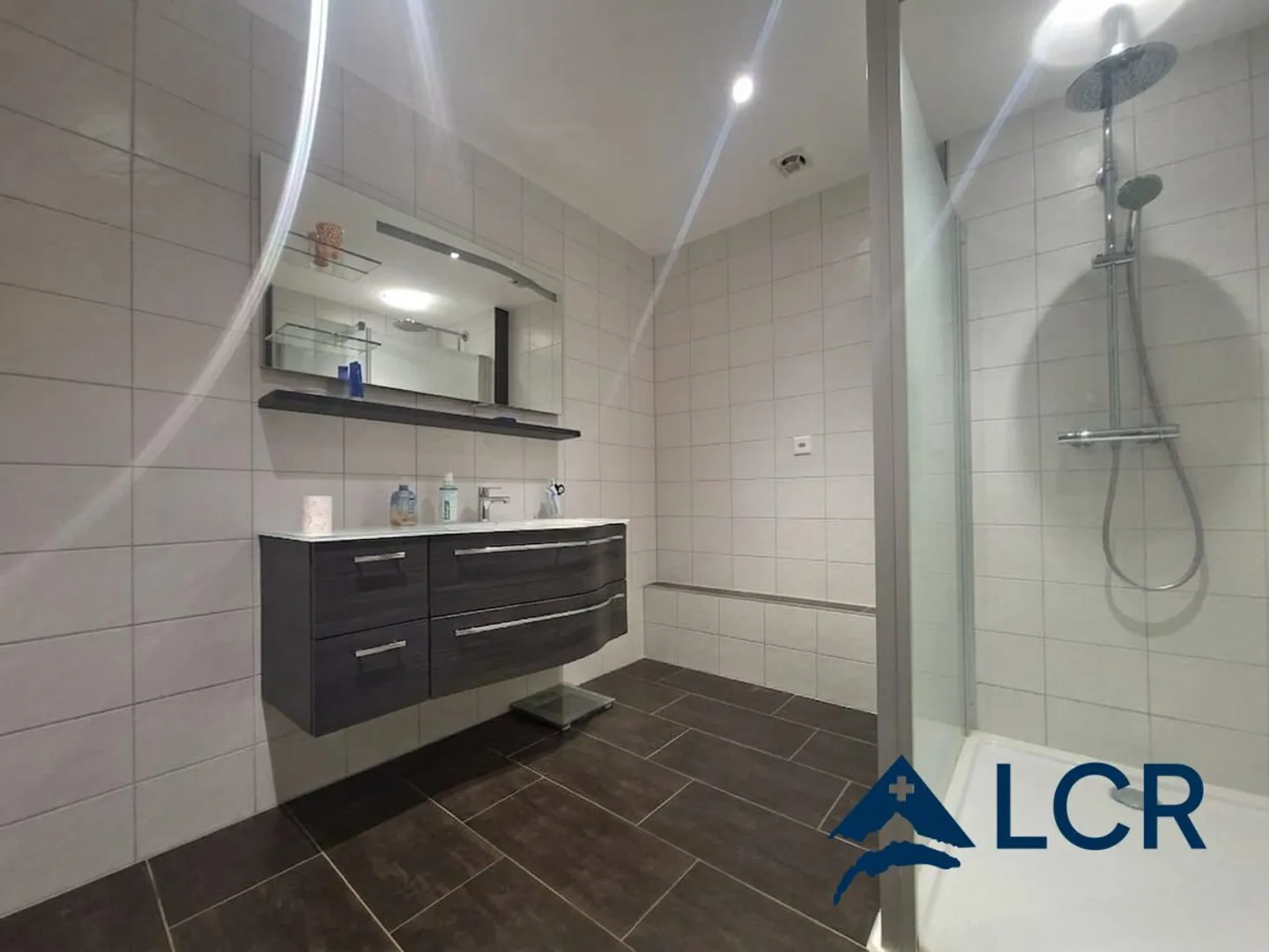 Magnifica casa situata a Mase, un magnifico villaggio in assoluta calma e con vista mozzafiato - Foto 7 di 13