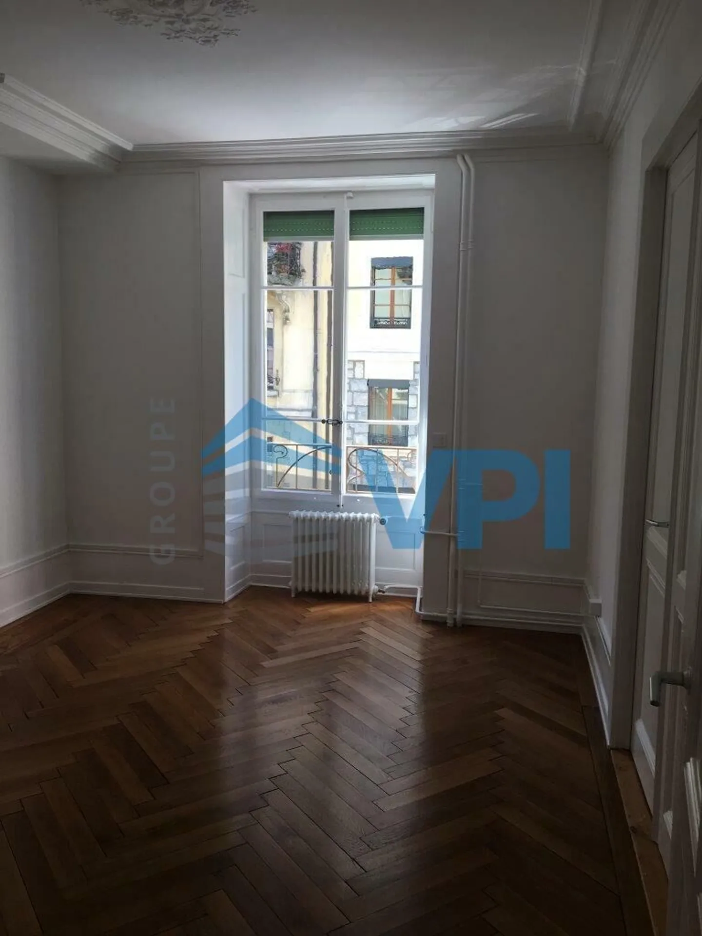 Appartamento di 4 stanze con charme - Foto 3 di 8