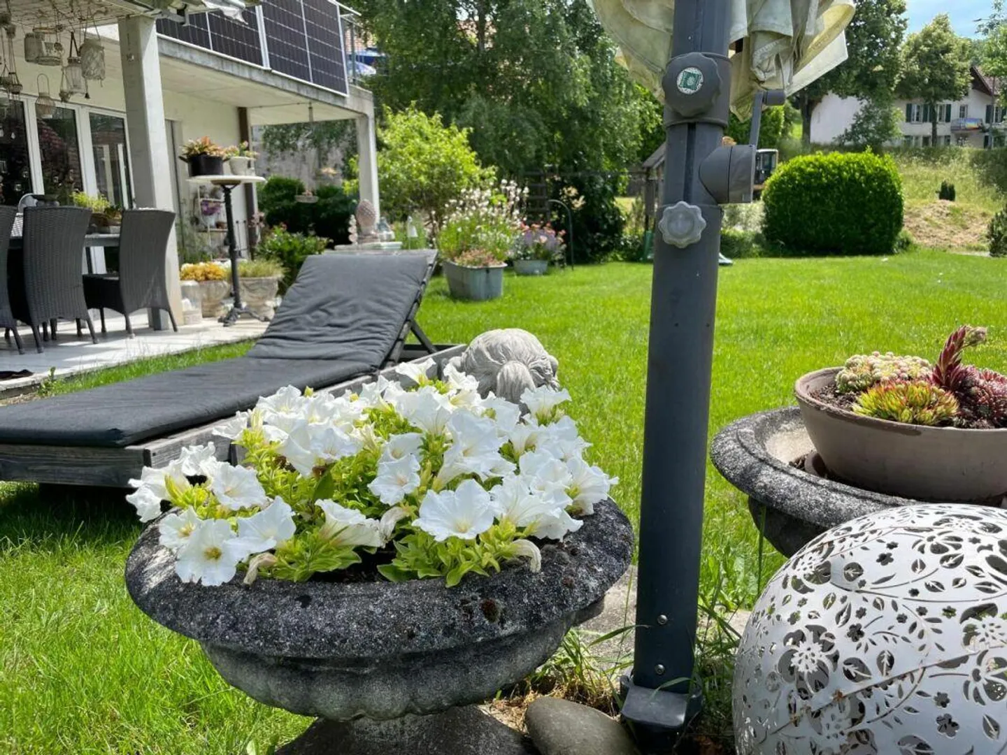 Spacious 5.5 Room Condominium with Parking Space - Photo 7 of 30