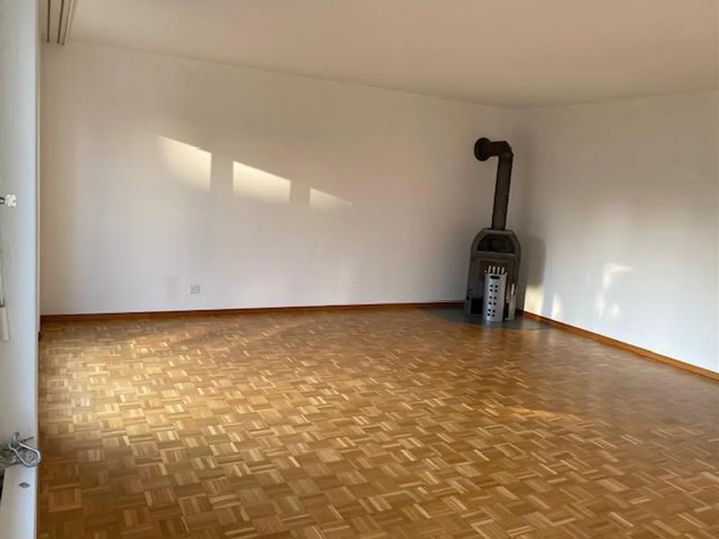 5.5 Semi-Detached Family House - Photo 8 of 24