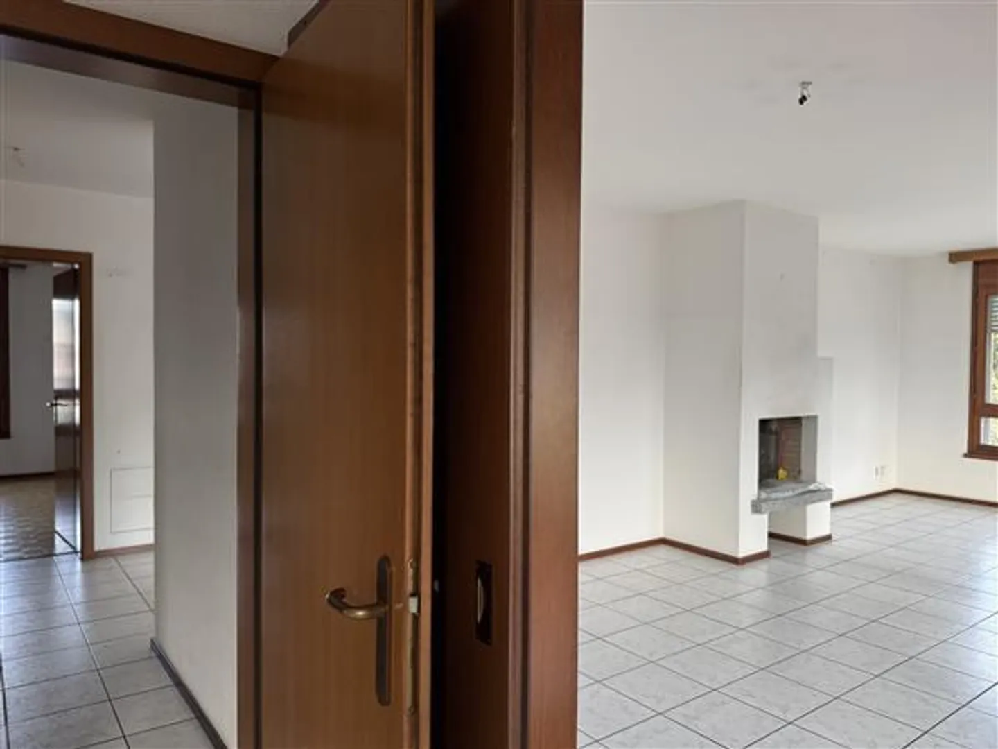Caslano: 4.5 Room Apartment - Photo 5 of 11