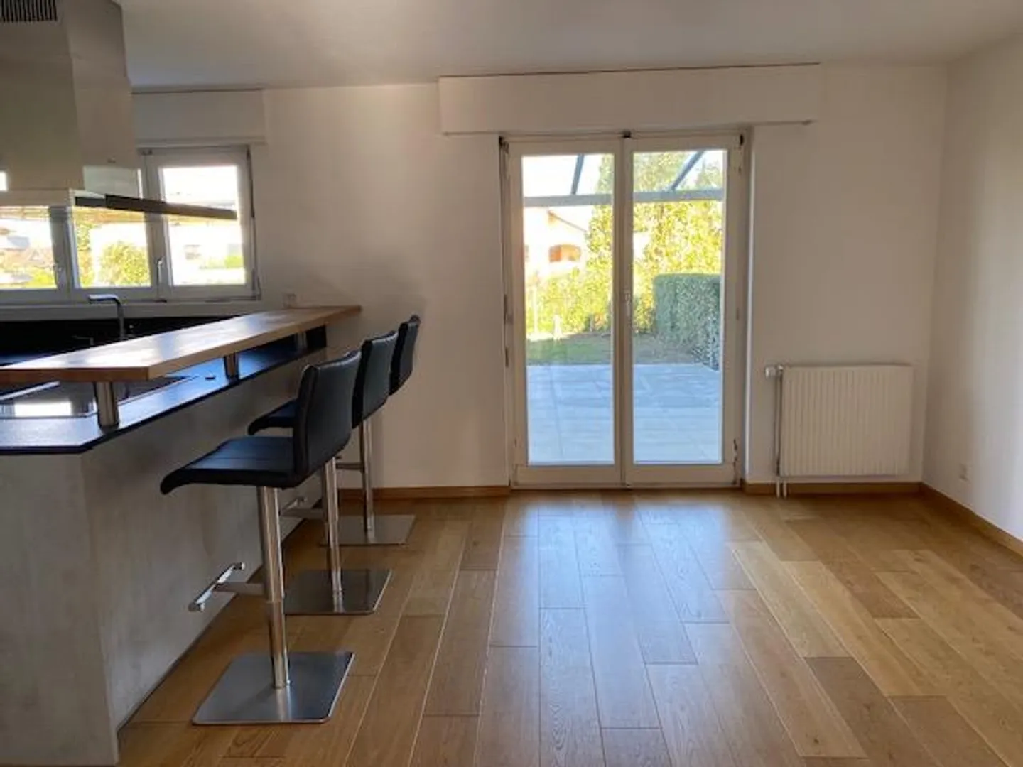 5.5 Semi-Detached Family House - Photo 9 of 24