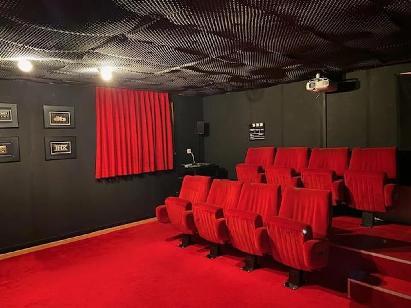 5.5 Semi-Detached Family House - Photo 17 of 24