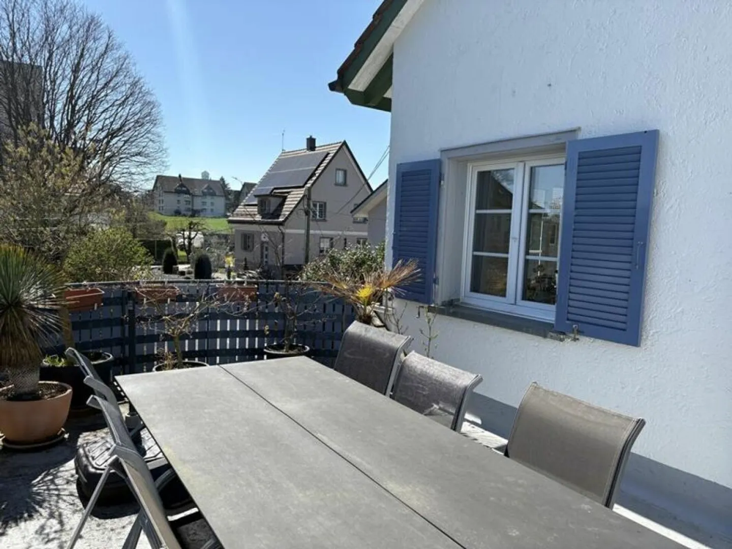 Living with added value: charming 4.5-room apartment combines quiet location with central accessibility - Photo 12 of 16